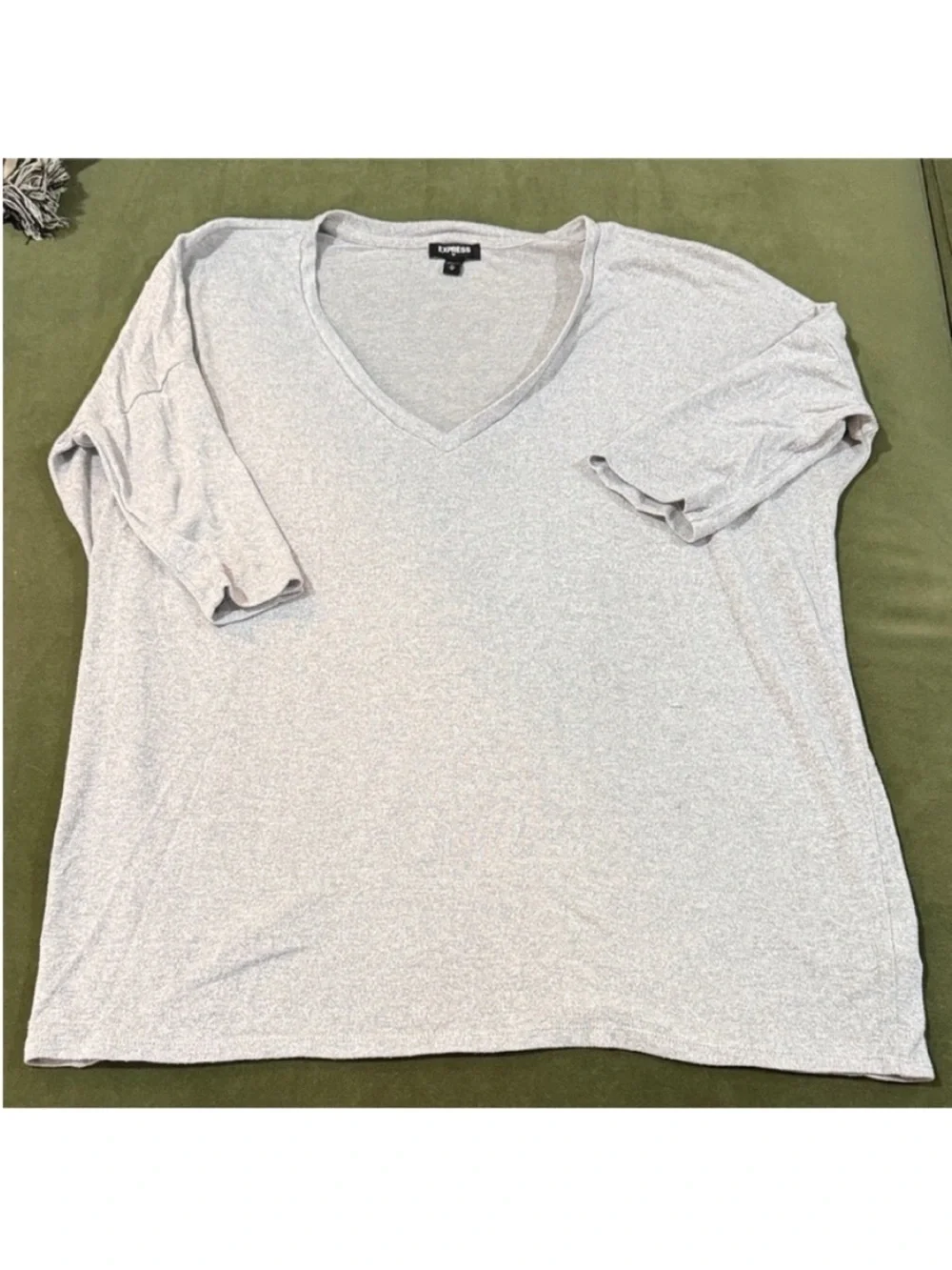 Express Light Gray V-Neck Short Sleeve Women's Top